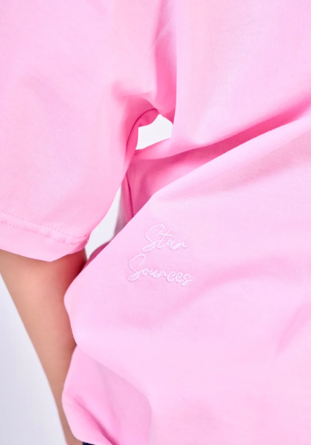 24 Hours T-shirt in Pink - Image 5