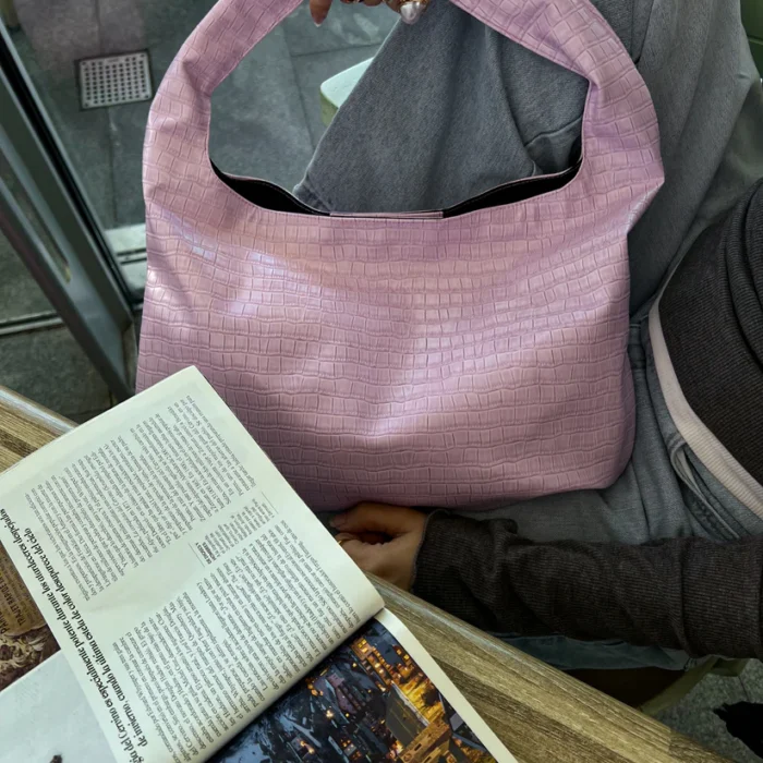 CROCO BAG LAVENDER