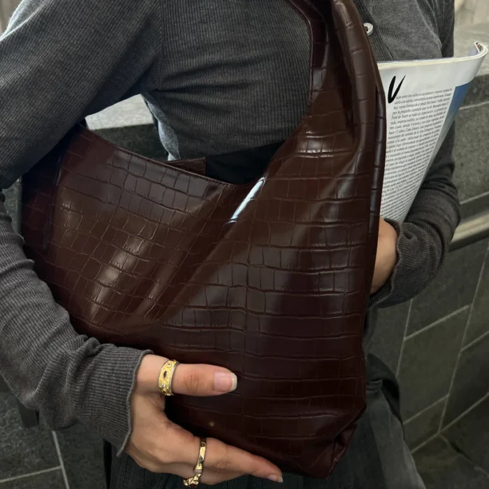 CROCO BAG BROWN