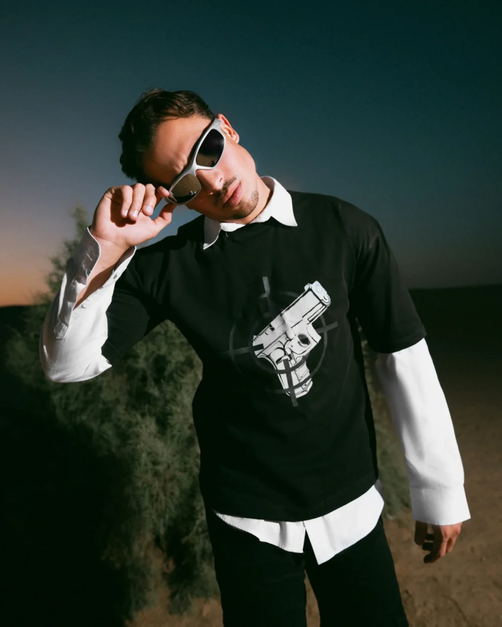 Dolabcoo GUN Black Tee