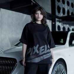 Black buff PIXELS shirt