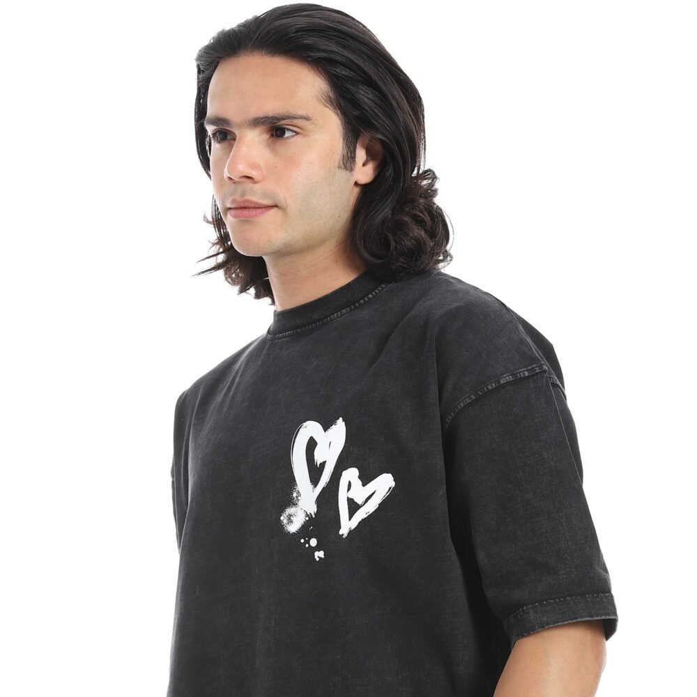 Oversized T-Shirt with Painted Hearts - Image 5