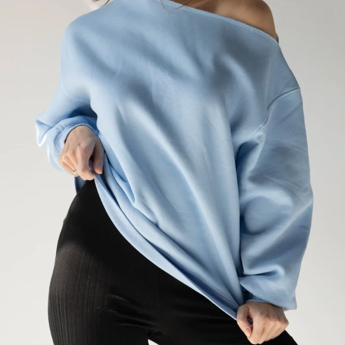 HONEST Off-Shoulder Sweatshirt