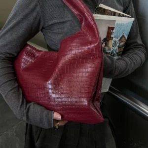 CROCO BAG BURGUNDY