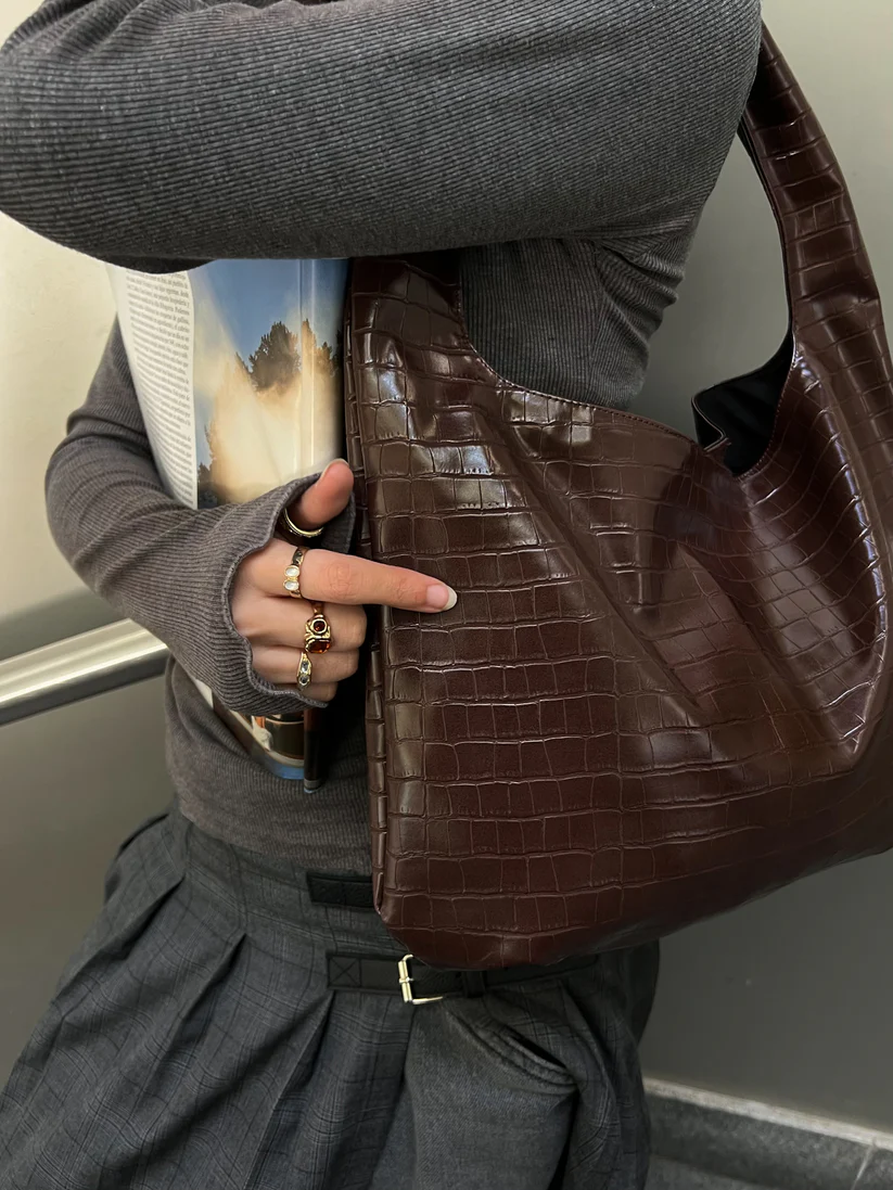CROCO BAG BROWN - Image 3