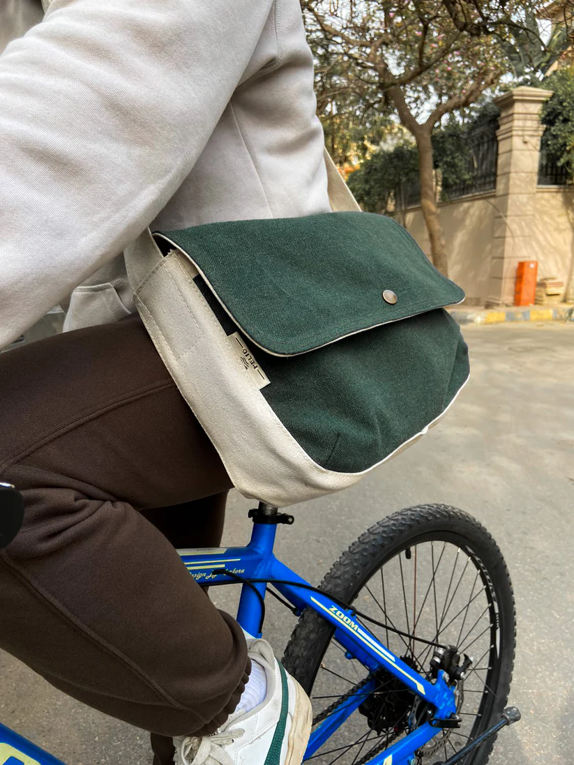 HELIO SIDE BAG GREEN