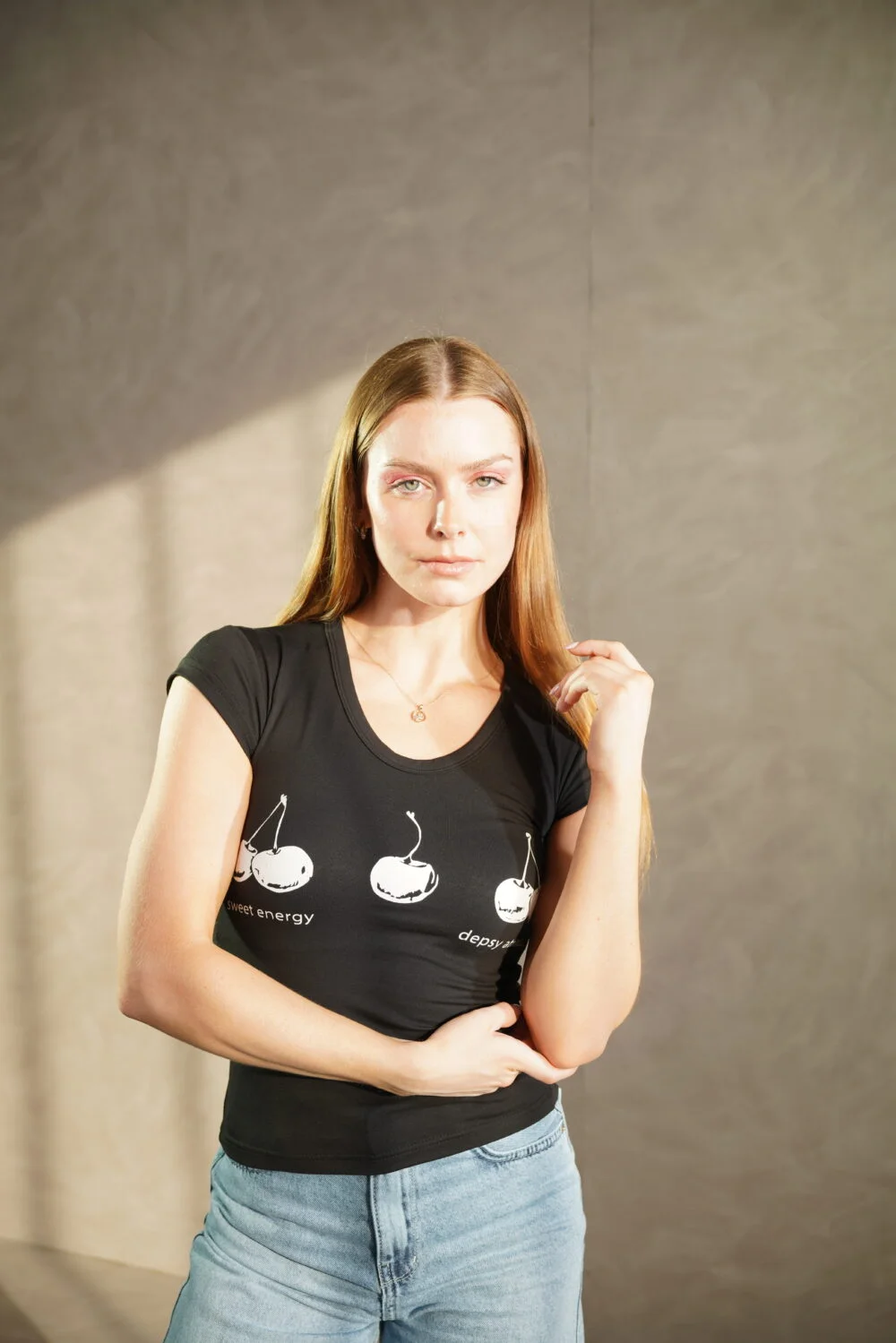 crinkle effect tee burgundy black - Image 3