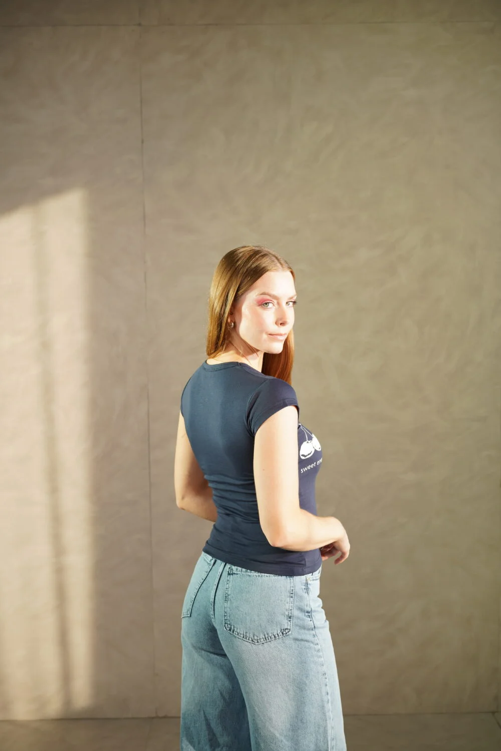 crinkle effect tee blue - Image 4